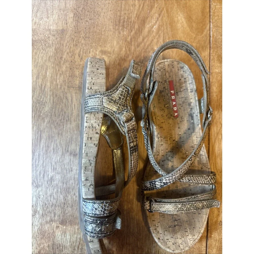 Prada Flat sandal Gold Snake Print Cork Women’s size 37 US 6.5 Vintage - Picture 5 of 9